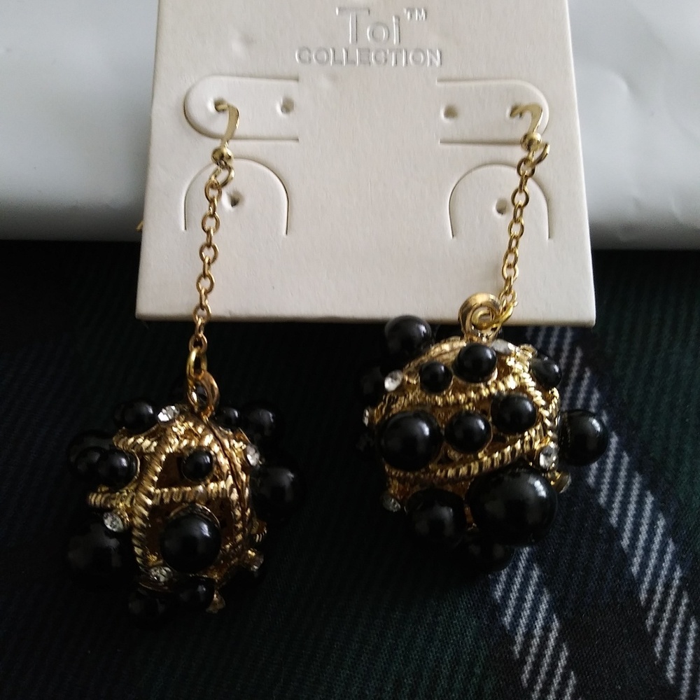Earnings - Picture 2 of 3